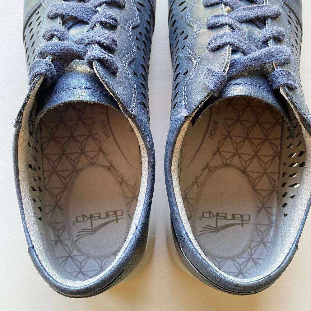 Dansko Charlie Navy Blue White Perforated Leather Sneaker EU41 Wmn US 10.5-11 - Picture 4 of 16